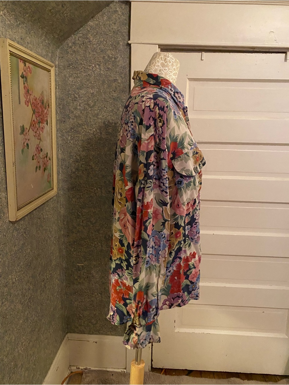 Anne Klein II 100% silk Floral Button-Up Blouse long sleeve sz 6 - Picture 3 of 5